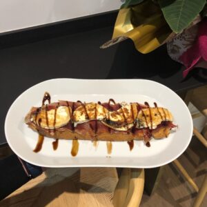 Brocheta de cecina scamorza